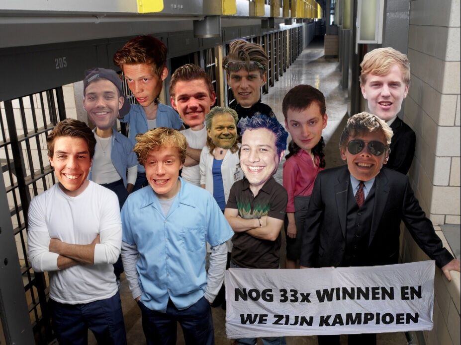 Teamfoto_V26.jpg