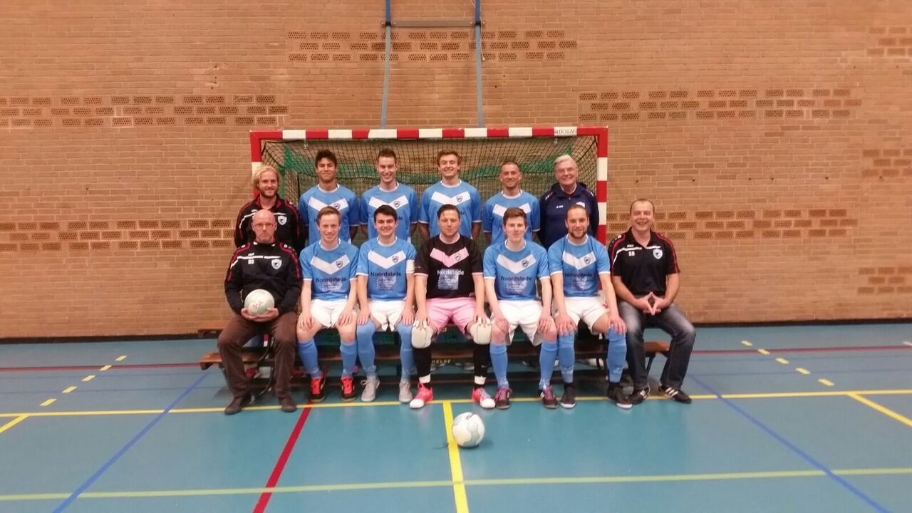 Vijfje_1_teamfoto.jpg