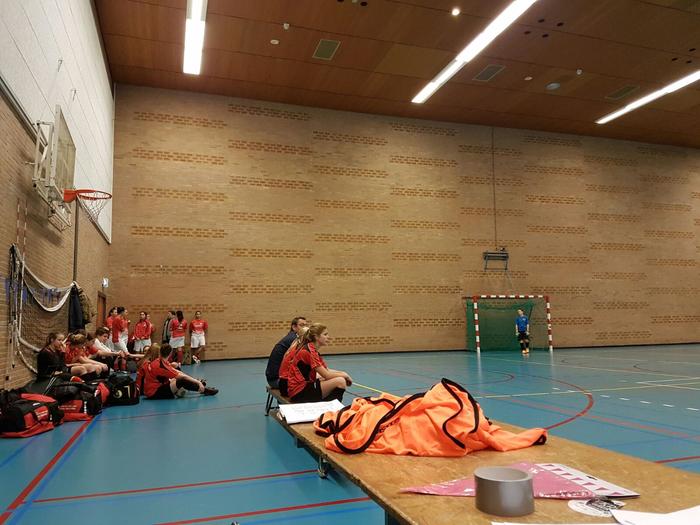 Geslaagd Dames Zaalvoetbal Toernooi